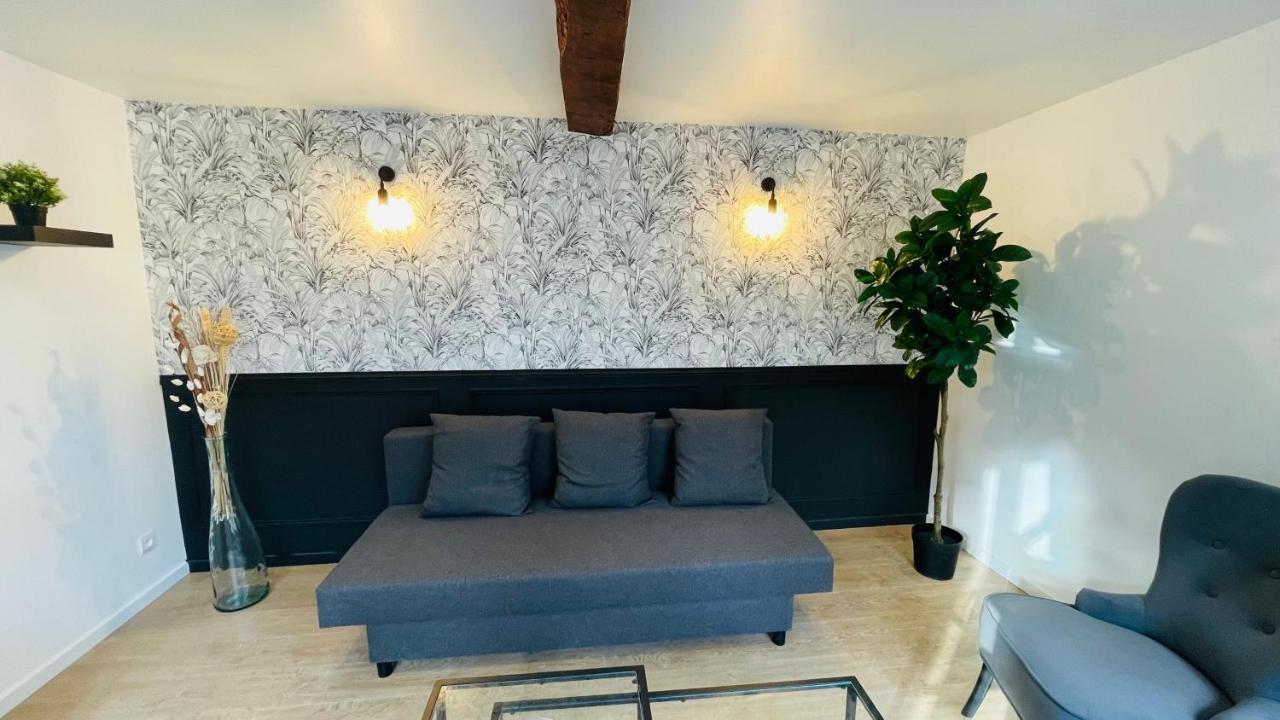 Le Champs Des Oiseaux Apartment รูออง ภายนอก รูปภาพ